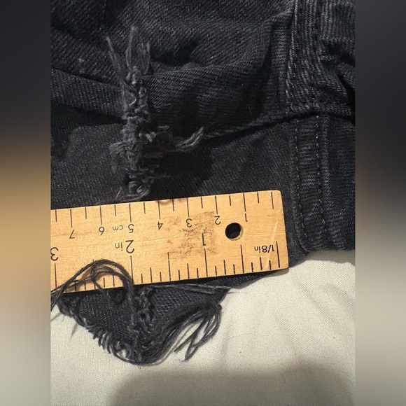 Levi’s 501 high rise button fly distressed black shorts size 25 - Picture 6 of 10